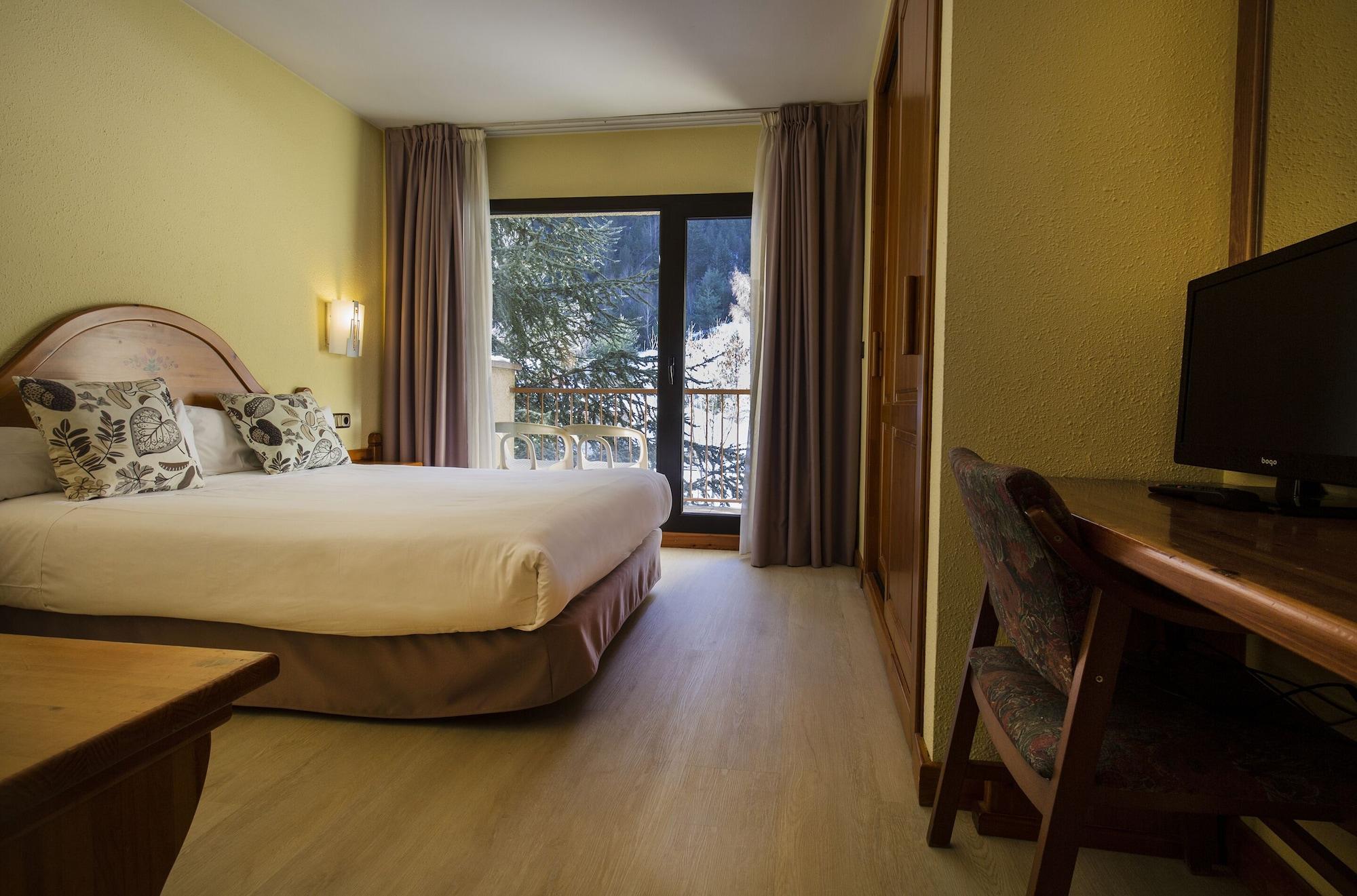 Hotel Sant Gothard Arinsal Zewnętrze zdjęcie